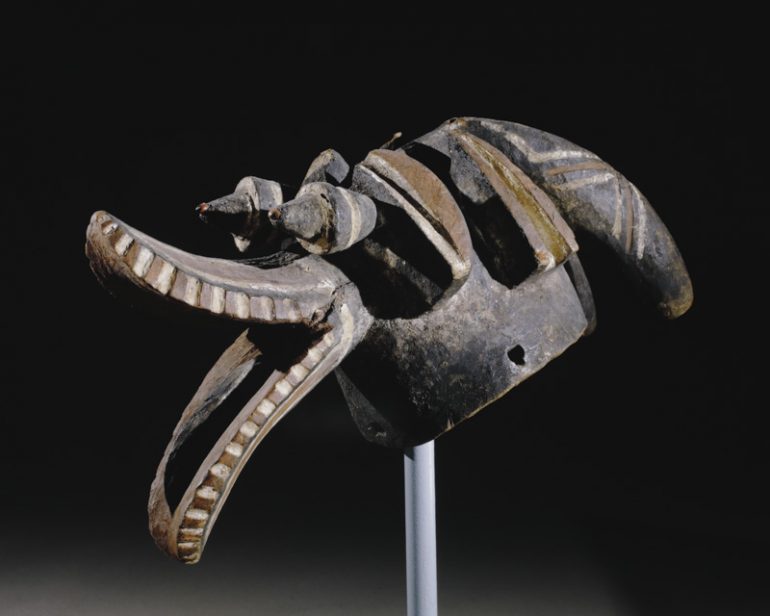 Zoomorphic Helmet Crest (suah duah)